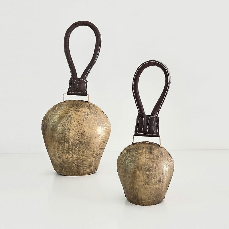 Big and small cow bells_Recycled metal_Fair trade - Items for Display - Other Metals Brown