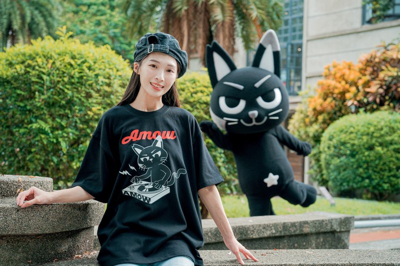 【AMOW】DJ Short Sleeve Tee-Black - Women's T-Shirts - Cotton & Hemp Black