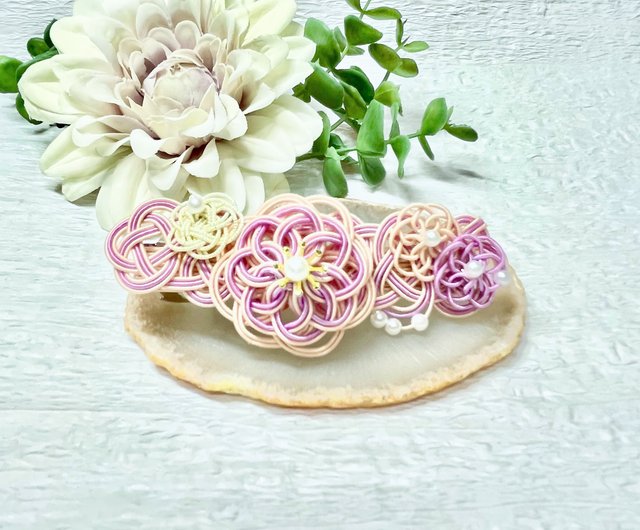 日本伝統】mizuhiki flowerバレッタ *ご縁を結ぶ水引
