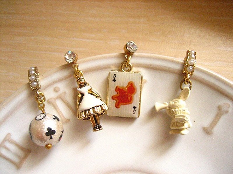[Jolie baby] Alice Black and white series --White Alice rabbit pearl earrings set - Earrings & Clip-ons - Other Metals White