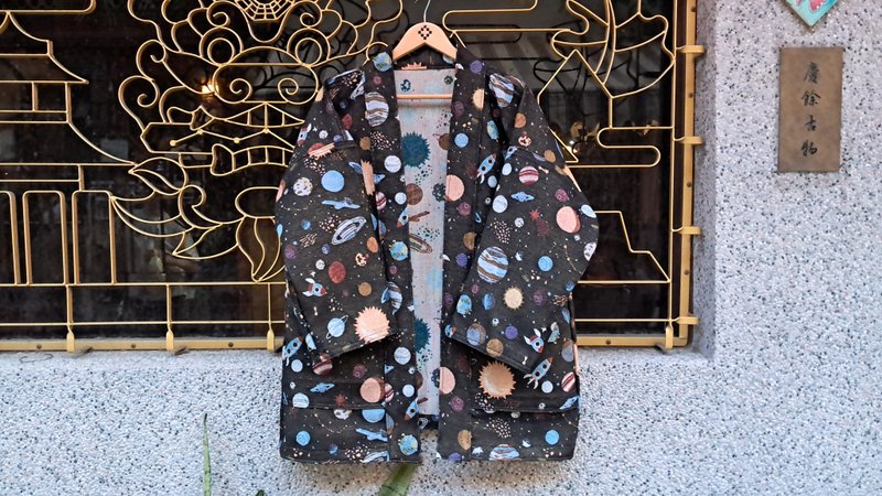 AMIN'S SHINY WORLD 外太空宇宙效應提花 KIMONO - 女大衣/外套 - 棉．麻 多色