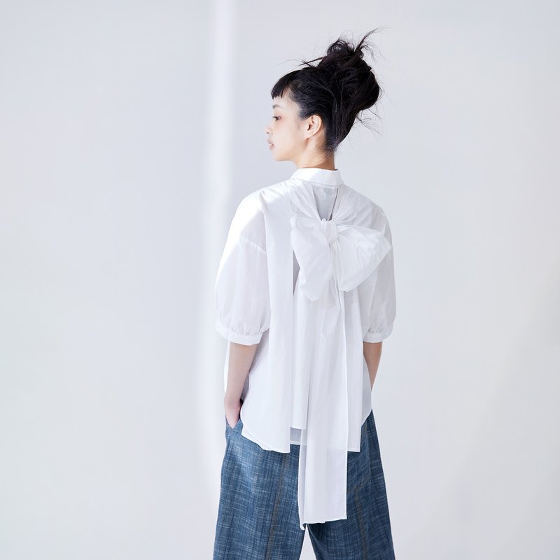 背後蝴蝶結綁帶襯衫 - 女襯衫 - 棉．麻 白色
