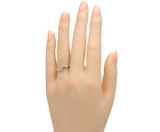 Direct from Japan] Tiffany Ring Curved Band Size 12 Ring 2mm