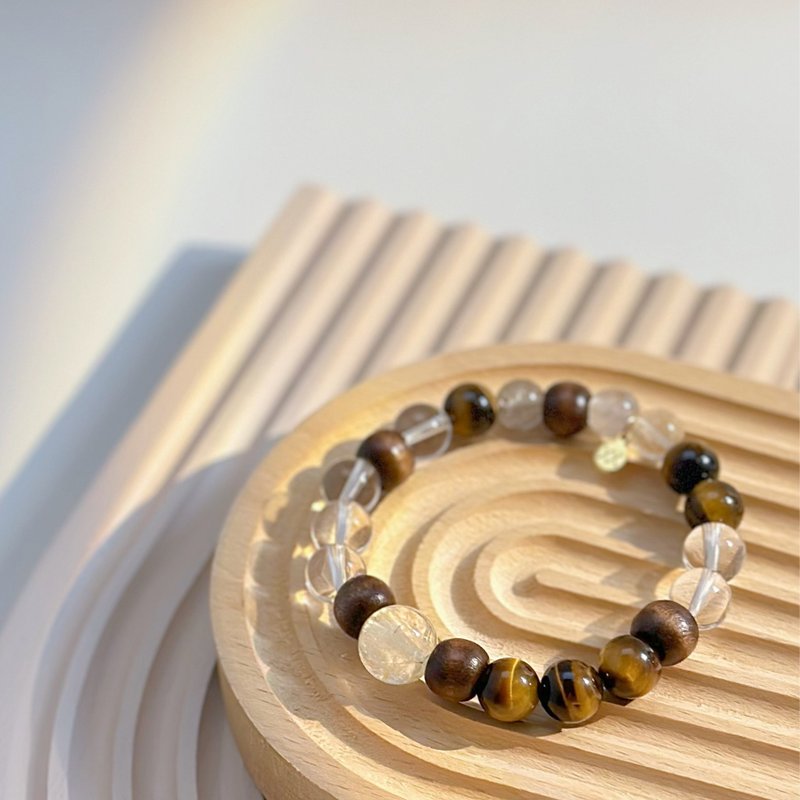 XXTRA Thyself Tiger Eye Clear Quartz Abundance Bracelet - สร้อยข้อมือ - คริสตัล สีทอง