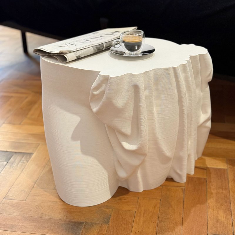 Venus 3D Printed Coffee Table | Nightstand | - 餐桌/書桌 - 塑膠 