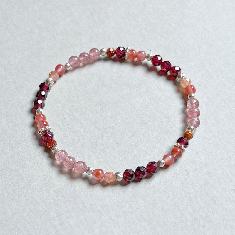 Strawberry Crystal Red Pomegranate Southern Red Agate 925 Sterling Silver Bracelet - สร้อยข้อมือ - เครื่องเพชรพลอย 