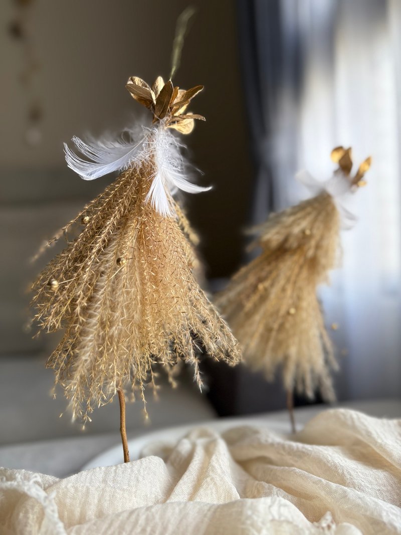 小金靈聖誕樹 | 乾燥芒花.聖誕節掛飾 - 乾燥花/永生花 - 植物．花 金色