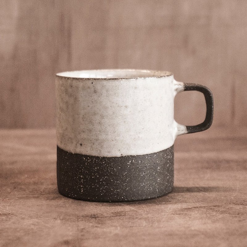 Two-color coffee cup 200ml - Mugs - Pottery 