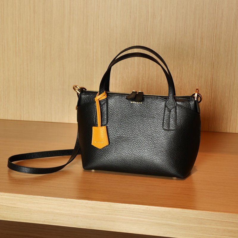 MONIQUE ATELIER Pema M Zip Tote (Made to order) - Handbags & Totes - Genuine Leather Black