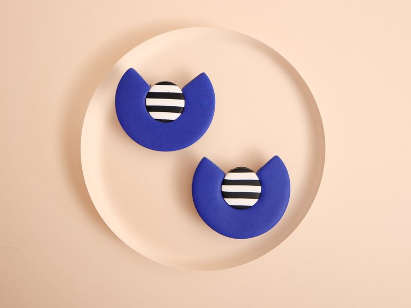 blue and border stud Clip-On/earrings/allergy to metals/24 - Earrings & Clip-ons - Clay Blue