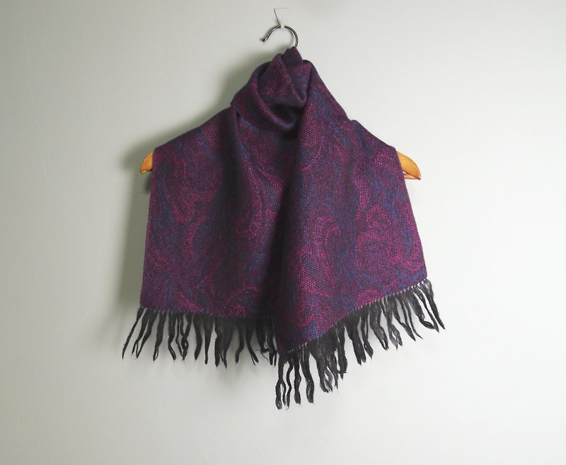 FOAK古著 漸層藍紫刺繡花紋圍巾 - 圍巾/披肩 - 其他材質 