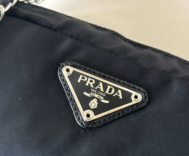 LA LUNE Rare used Prada parachute black chain small cosmetic bag cross body side shoulder Shop LA LUNE Vintage Antiques from Japan Messenger Bags Sling Bags Pinkoi