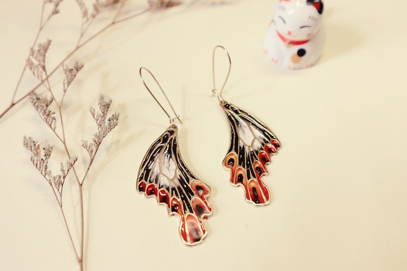 JXG-Yoseuge-Butterfly Wing Resin Earrings - ต่างหู - เรซิน หลากหลายสี