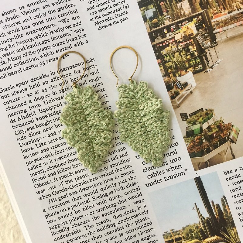 Crochet dangling earrings -ferns - ต่างหู - ผ้าฝ้าย/ผ้าลินิน สีเขียว
