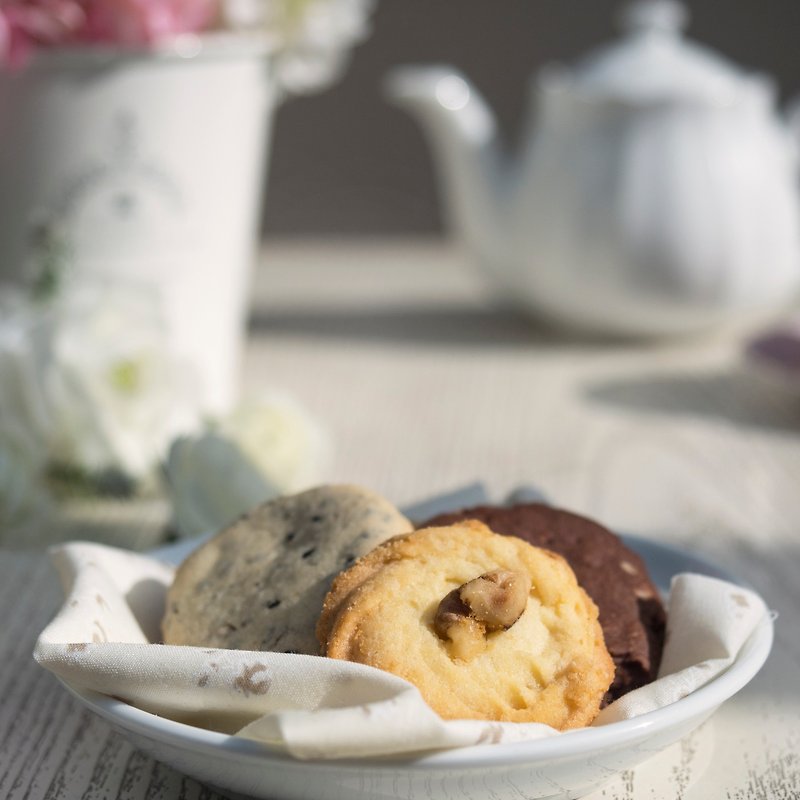 French Snow Love Gift Box - Handmade Biscuits (4 Handmade Cookies + Six Flower Teas) [HERDOR Tea Gift Box] - คุกกี้ - วัสดุอื่นๆ 