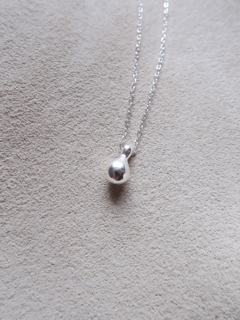 / Bit by bit / 925 sterling silver necklace necklace - สร้อยคอ - เงินแท้ สีน้ำเงิน