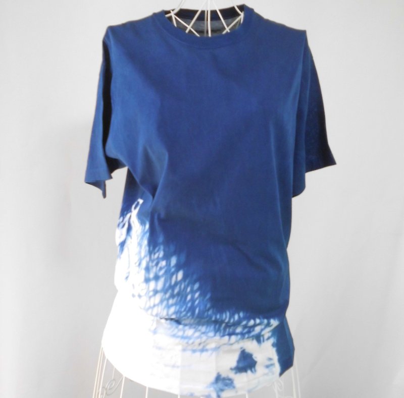 藍染め・Tシャツ_1・絞り染め・スーピマコットン・L・男女兼用  - 女 T 恤 - 棉．麻 藍色