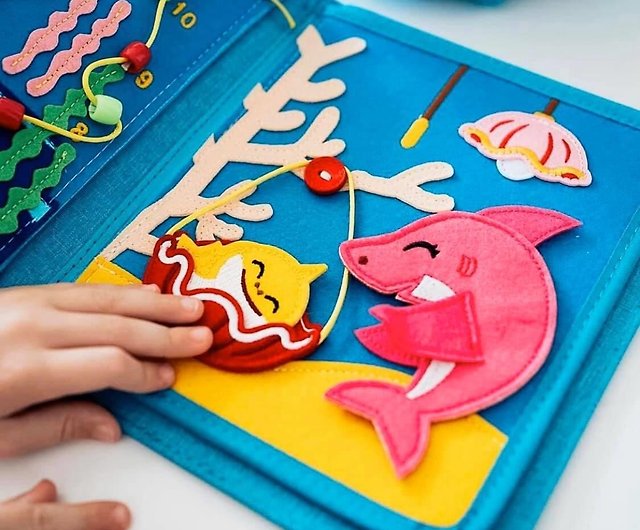 My First Book - Baby Shark (3Y+) - Shop mimi mono Kids' Toys - Pinkoi