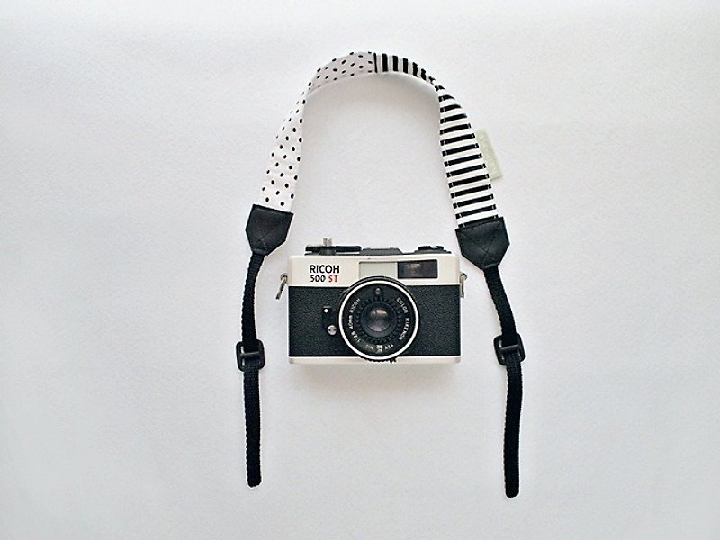 hairmo. Monocular camera strap with black and white stitching on both hands and wrists (generally 30) - กล้อง - ผ้าฝ้าย/ผ้าลินิน สีดำ