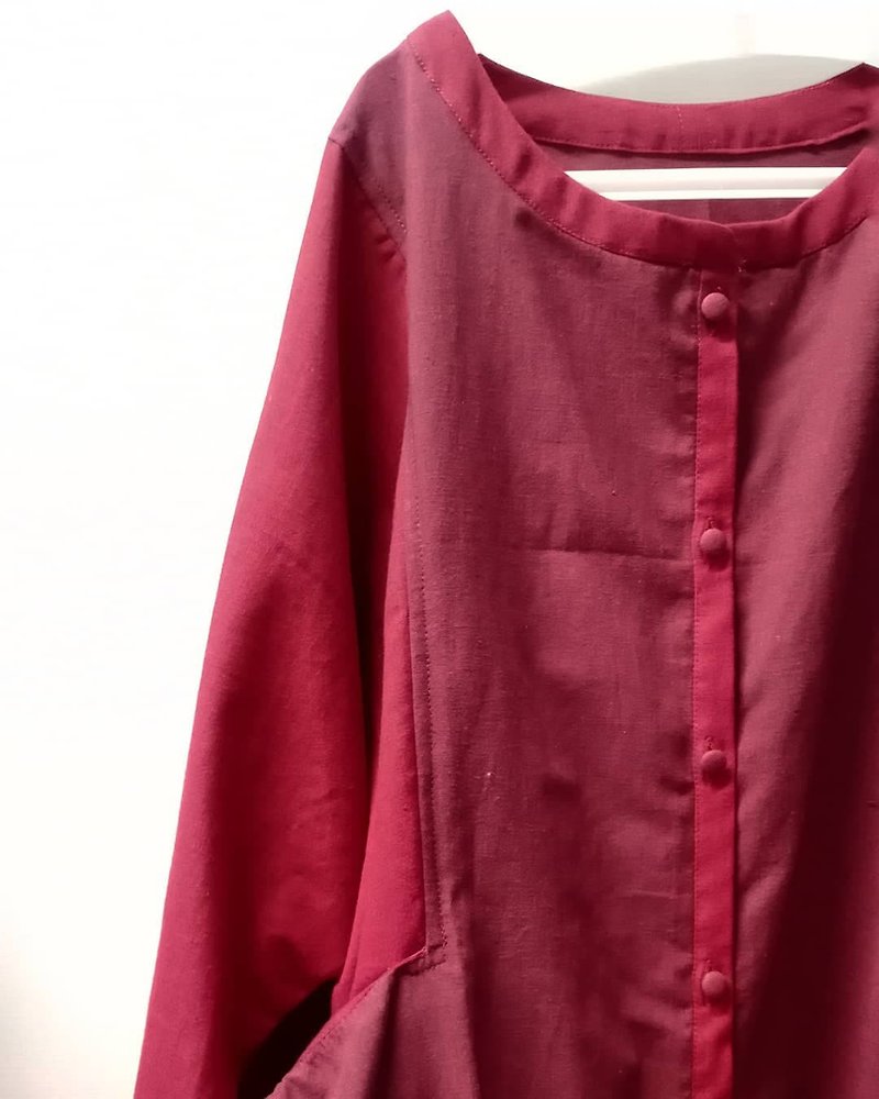 Double Red circular collar flank side perspective dress shirt pocket cotton Linen - One Piece Dresses - Cotton & Hemp Red