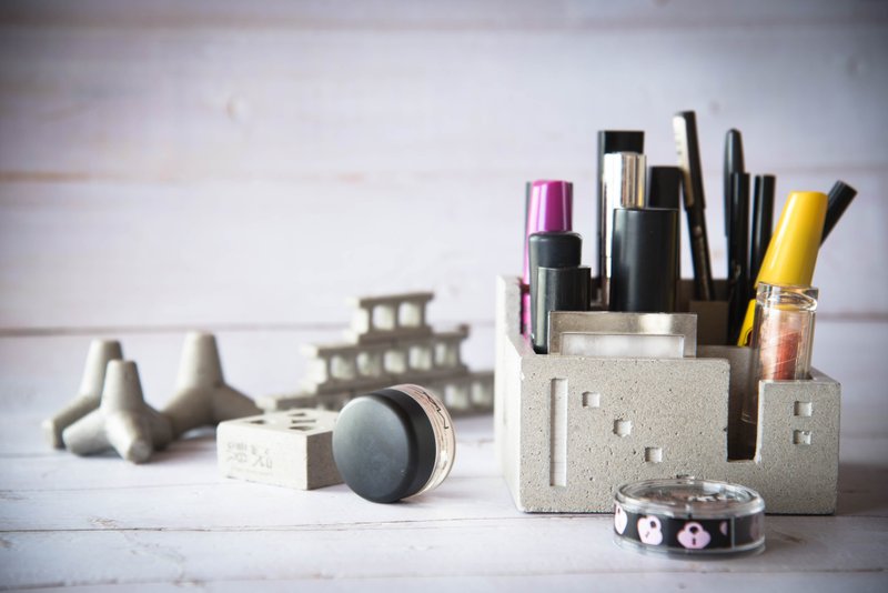 セメント口紅収納ボックス収納ボックス建物迷路 - 収納用品 - コンクリート グレー