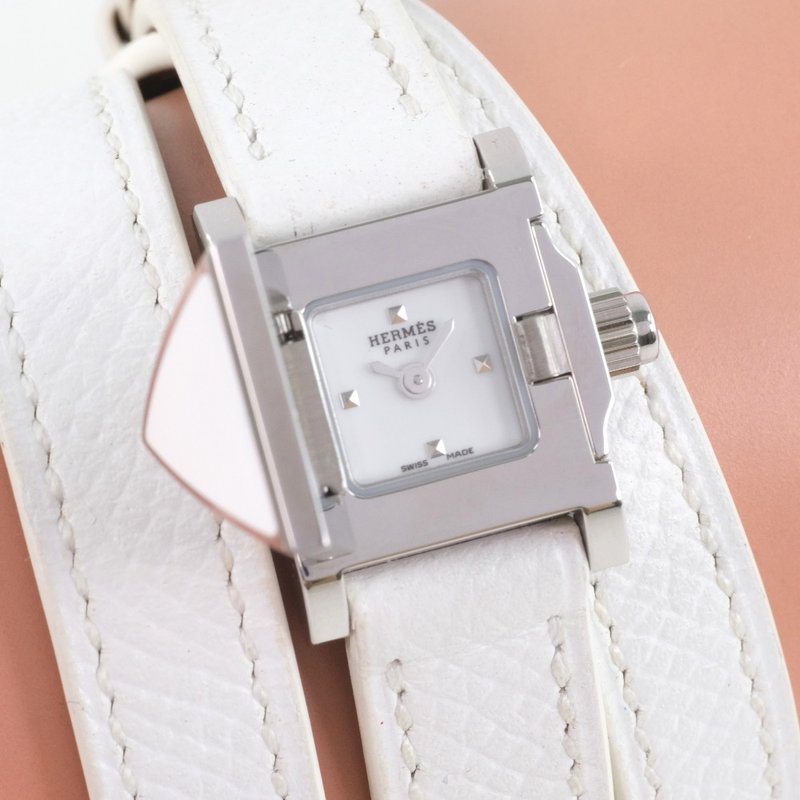【日本直送】【HERMES】エルメス メドール・ロック トリプルトゥール ME2.112 SS×レザー 白 C クオーツ レディース 白文字盤 腕時計【中古】 - 女錶 - 不鏽鋼 白色