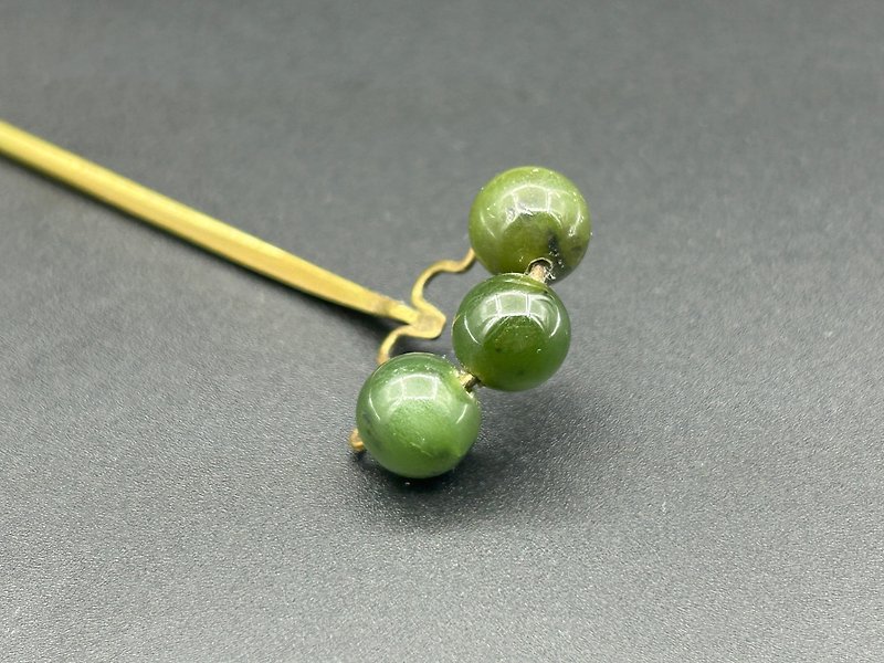 Original Bronze hairpin with jade beads - Hair Accessories - Copper & Brass Green