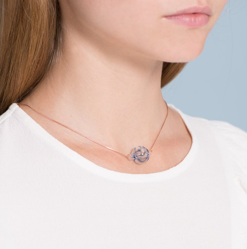Ocean drop necklace small pendant necklace ocean inspired - 項鍊 - 玻璃 藍色