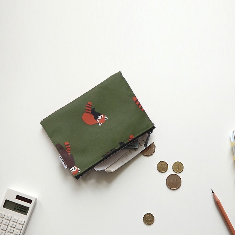 Small day tarpaulin coin purse S-12 red panda, E2D10256 - กระเป๋าเครื่องสำอาง - ผ้าฝ้าย/ผ้าลินิน สีเขียว