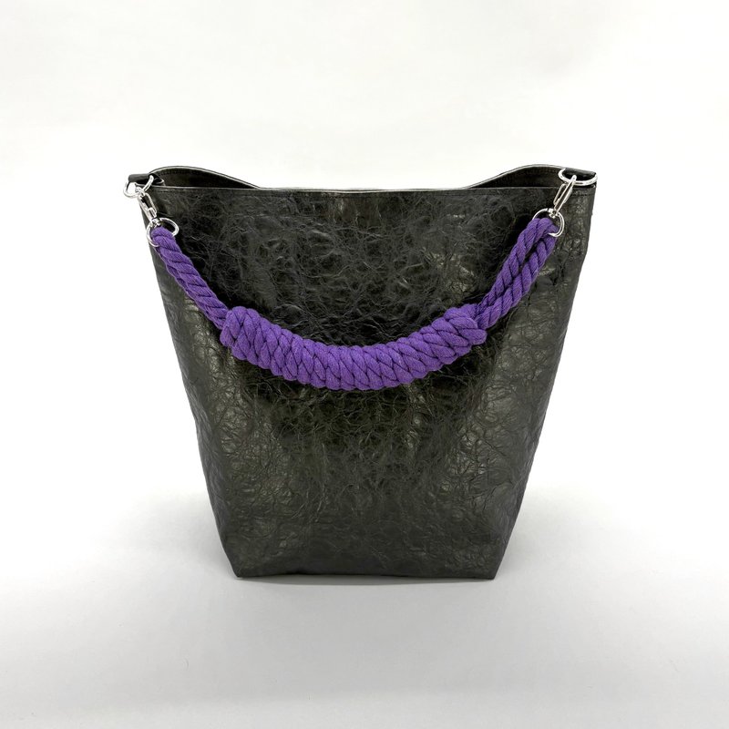 【東京発】特殊素材エコロジーロープショルダー black × purple - 側背包/斜背包 - 防水材質 黑色