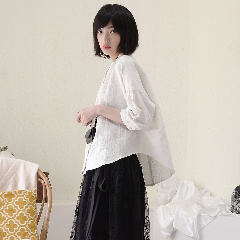Round neck jacquard cropped sleeve shirt | shirt | cotton linen | independent brand |Sora-128 - เสื้อเชิ้ตผู้หญิง - ผ้าฝ้าย/ผ้าลินิน ขาว