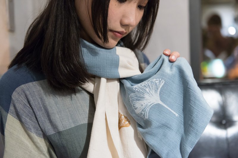 【銀杏】手感棉麻圍巾系列 - 圍巾/披肩 - 棉．麻 藍色