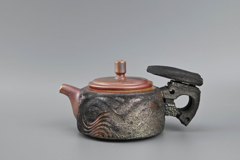 柴燒壺 造型茶壺 正把壺 茶壺【臻麟陶藝】 - 茶壺/茶杯/茶具 - 陶 