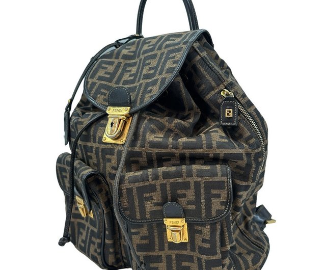 FENDI FF ズッカ ズッキーノ柄 キャンバス リュック ポーチ付き 総柄 FENDI ズッカ柄 キャンバス リュック ポーチ付き 総柄 - メルカリ