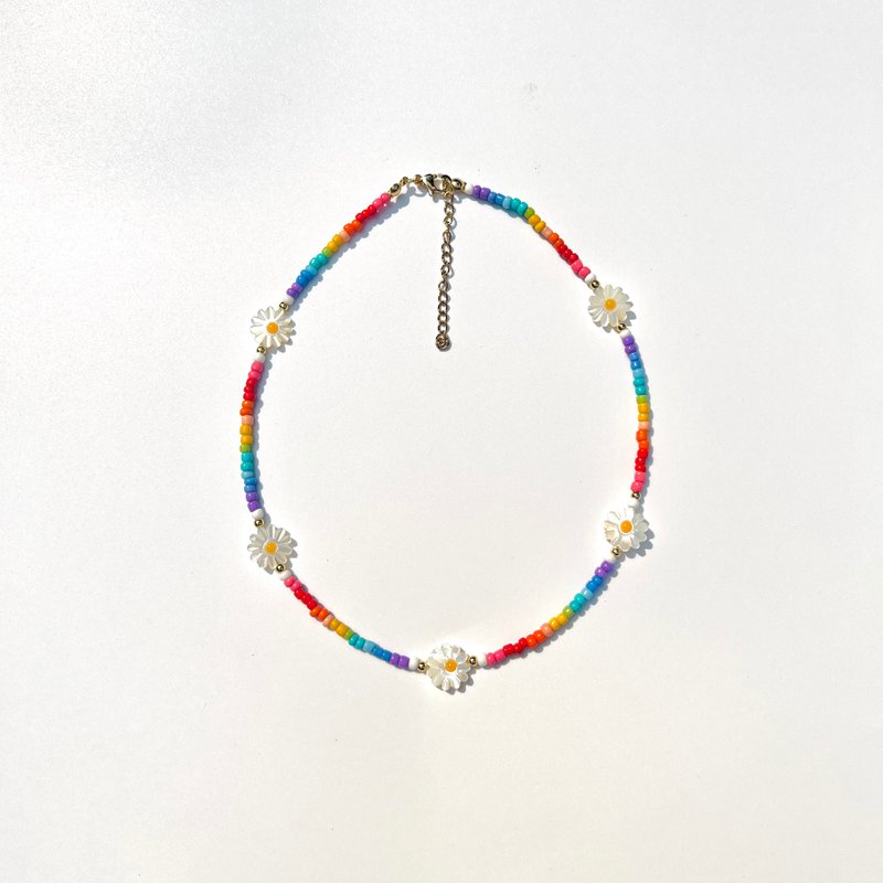 Necklace Somewhere Over the Rainbow • Rainbow Beaded Jewelry Daisy Necklace - 項鍊 - 珍珠 多色