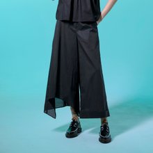 アシンメトリードロップヘムワイドパンツ