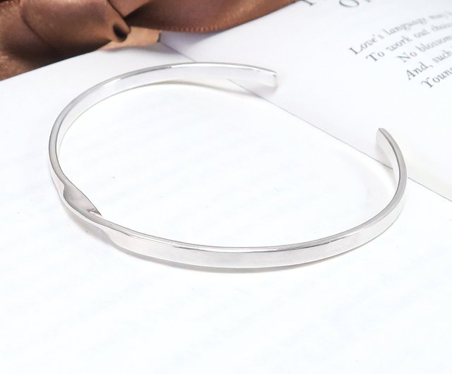 コンボリュート キンク C ブレスレット スターリング シルバー