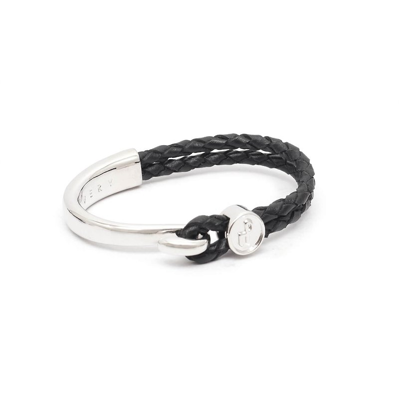 Recovery Braided Hook Bracelet (Bright Silver) - สร้อยข้อมือ - หนังแท้ สีเงิน