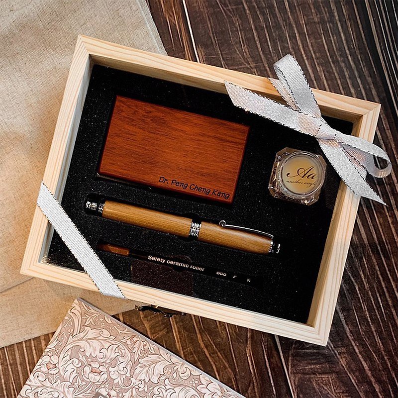 【手工木製鋼筆/鋼珠筆+名片盒禮盒】客製化 可雷射刻字 - 鋼珠筆 - 木頭 