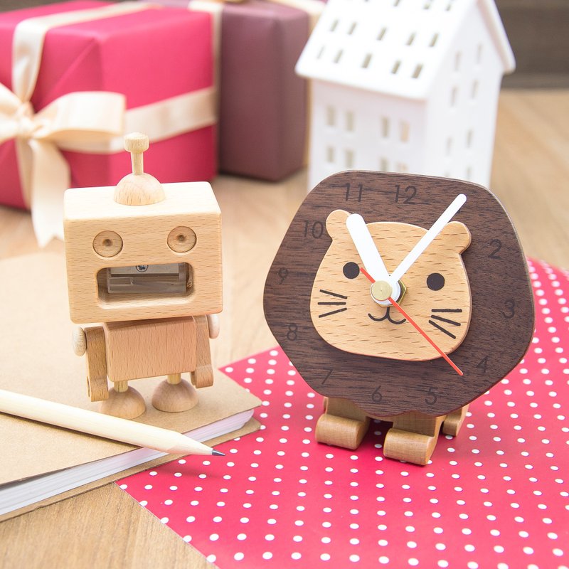 Christmas gift packs - robot pencil + Blue Lion law timepiece - Items for Display - Wood 