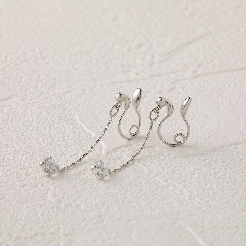swing gems SV ―煌めき揺れるループフィットイヤリング　シルバー - 耳環/耳夾 - 其他金屬 銀色