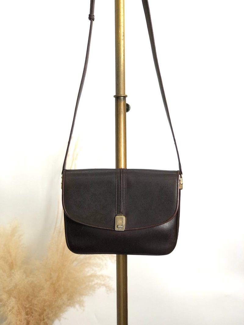 【 日本直送　名牌中古包 】CELINE セリーヌ ショルダーバッグ ブラウン ロゴ レザー vintage ヴィンテージ オールド wj4pws - 側背包/斜背包 - 真皮 咖啡色