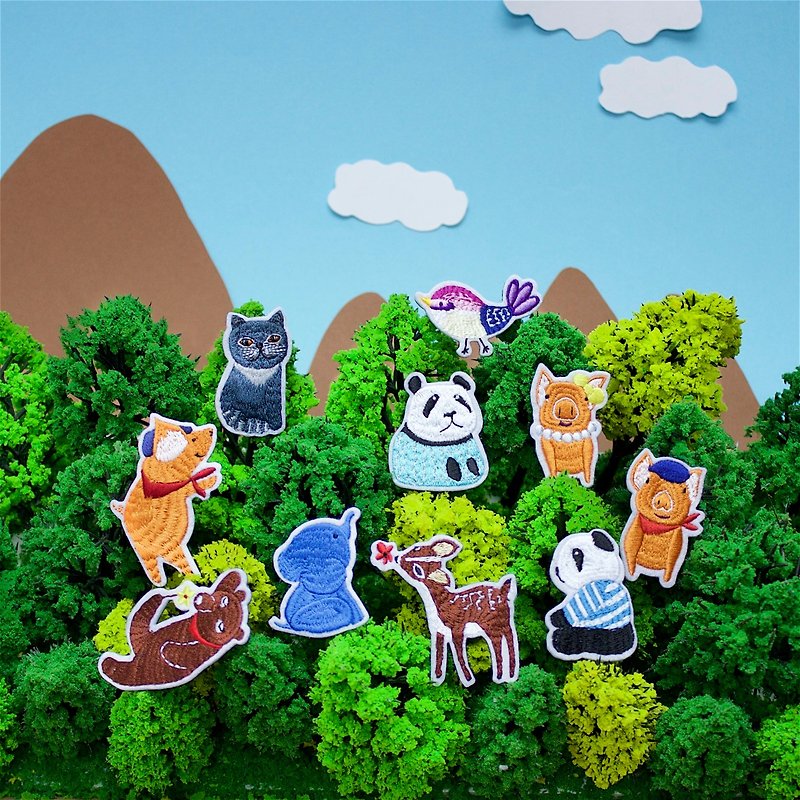 The Playing Forest Embroidery Pins / Medium Size - Brooches - Thread Multicolor