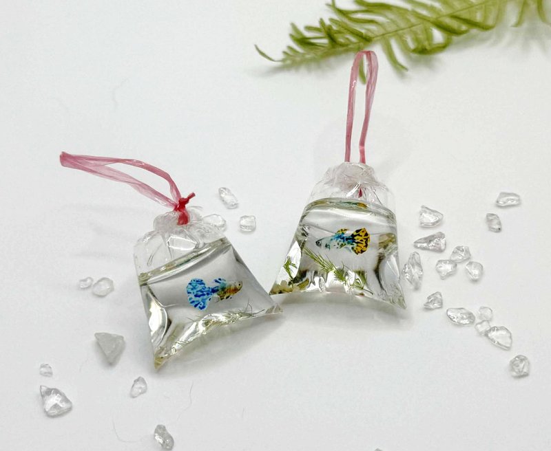 手工黏土 迷你  孔雀魚 撈魚袋 療癒小物 - 擺飾/家飾品 - 其他材質 橘色