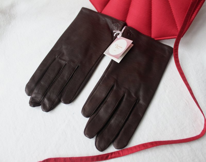 FOAK vintage/new in stock/Christian Dior Brown sheepskin gloves - Gloves & Mittens - Genuine Leather 