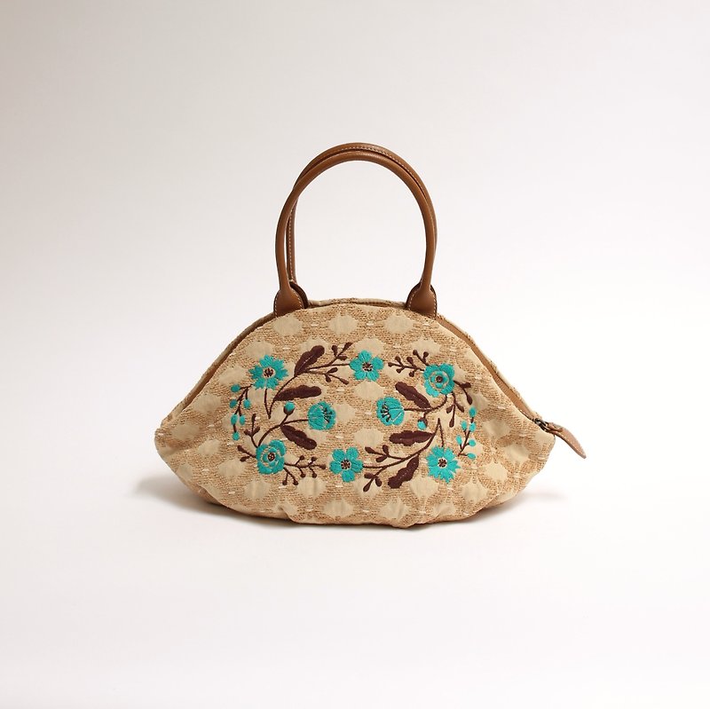 Leopard embroidery of alpine grass · almond bag - กระเป๋าถือ - เส้นใยสังเคราะห์ สีนำ้ตาล