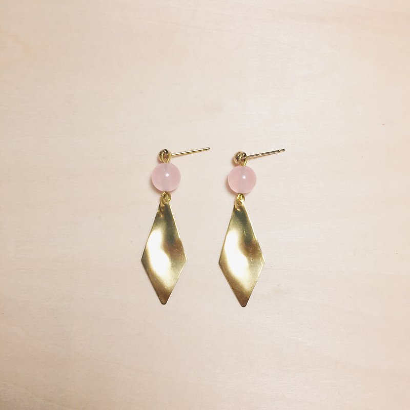 Vintage pink rumpled diamond earrings - Earrings & Clip-ons - Jade Pink