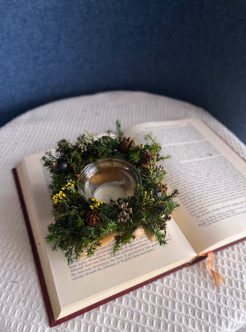 聖誕燭台 | 聖誕樹 聖誕小樹 乾燥花 松果聖誕花圈交換禮物 - 香氛蠟燭/燭台 - 植物．花 