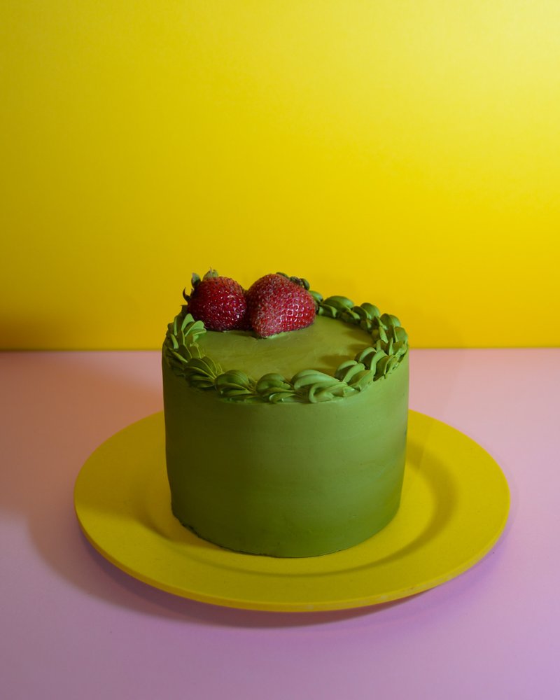 【delivery】Vegan Matcha Strawberry Cake - Cake & Desserts - Fresh Ingredients Green