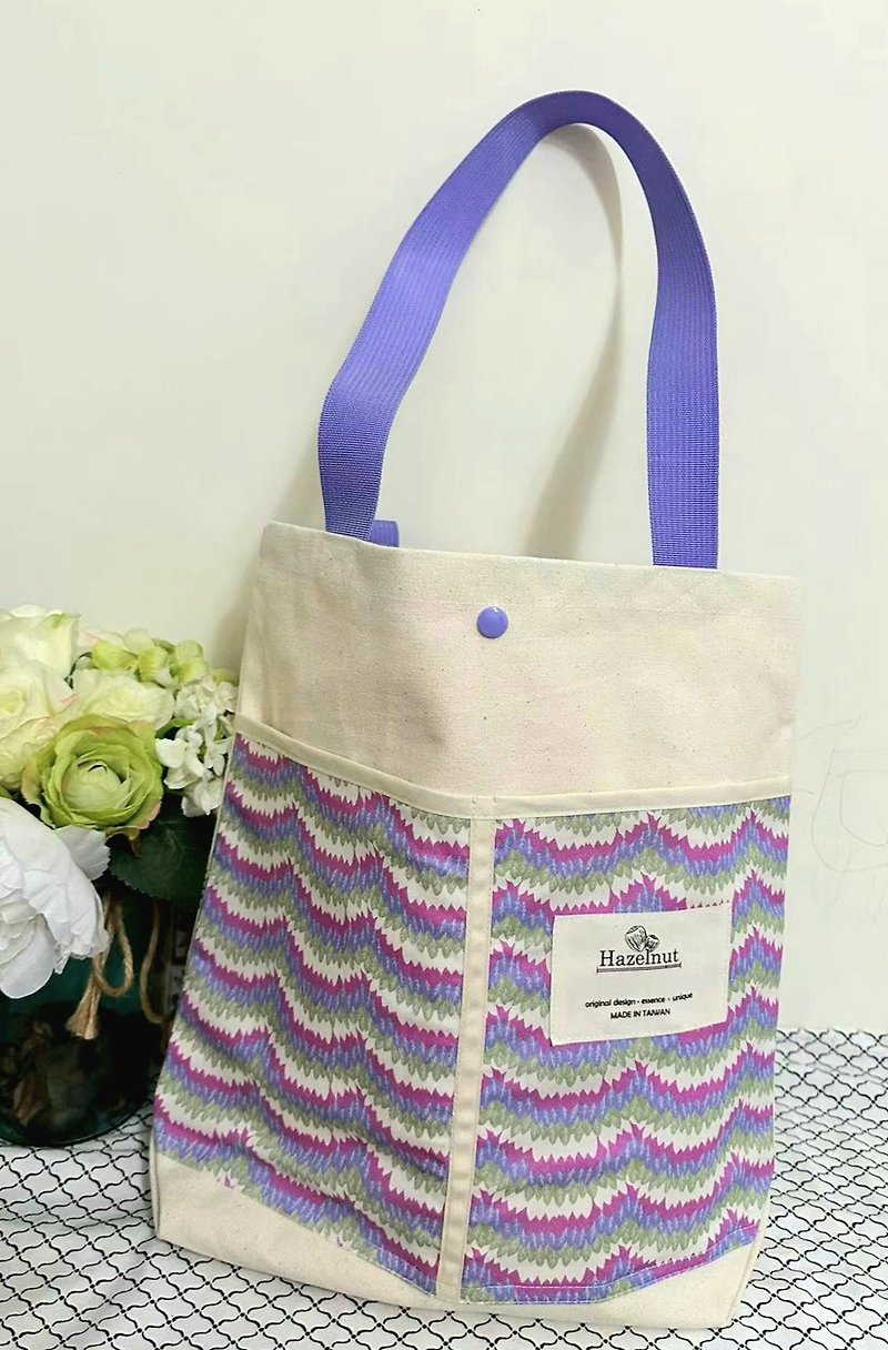 Nordic purple flower pattern canvas bag/handbag/cotton canvas - กระเป๋าแมสเซนเจอร์ - ผ้าฝ้าย/ผ้าลินิน 